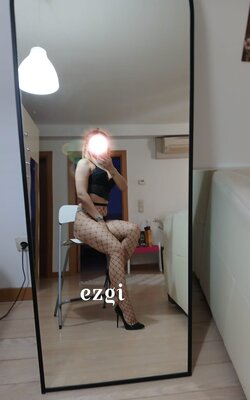 Picsart_25-04-26_09-57-07-448.jpg